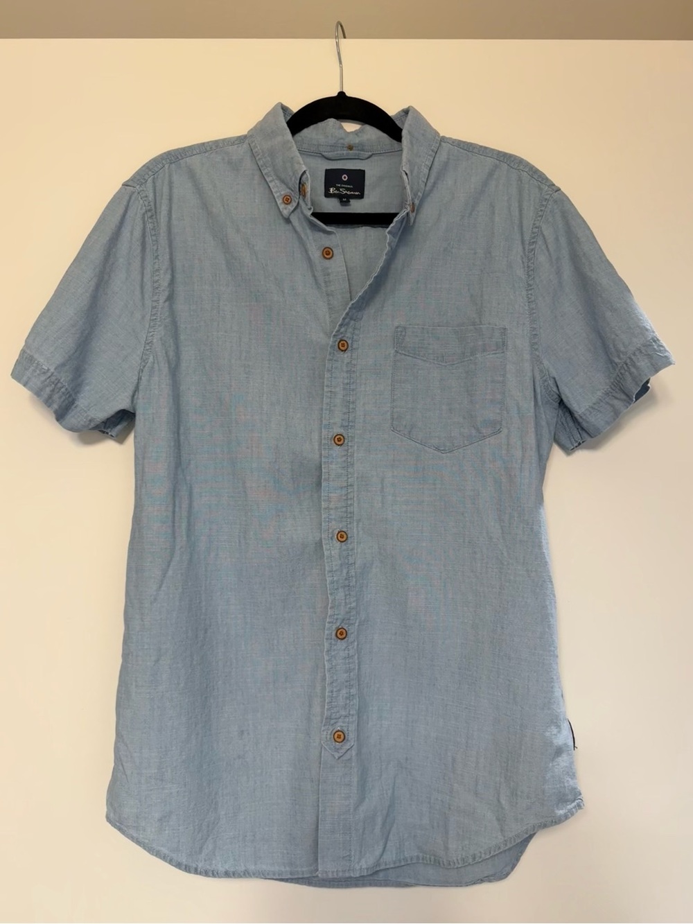 NWOT - Men’s Chambray Short-Sleeve Button-Down Shirt - Ben Sherman